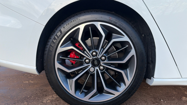 Ford Focus 1.0 EcoBoost Hybrid mHEV 155 ST-Line X 5dr Auto Petrol Estate